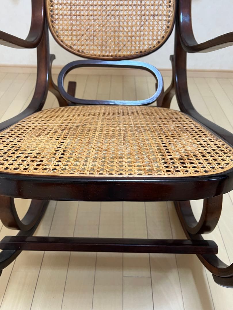 ロッキングチェア1点（1月10日写真更新）