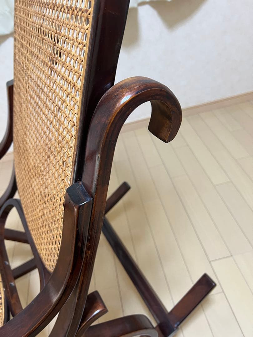 ロッキングチェア1点（1月10日写真更新）