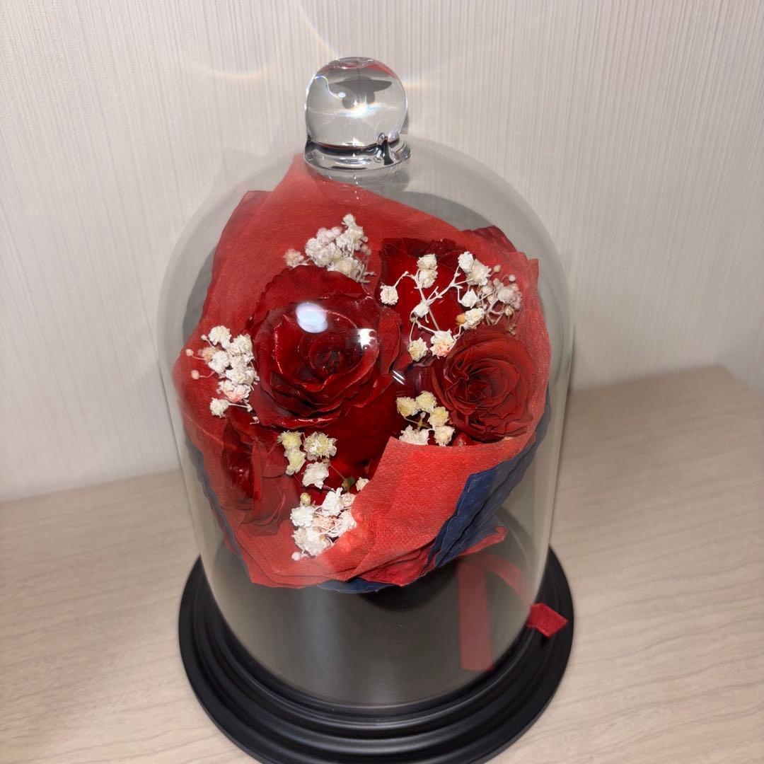 プリザーブドローズ ガラスドームアレンジメント