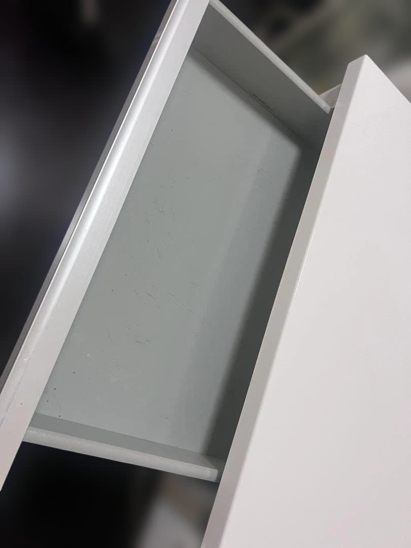 [IKEA/イケア]BESTA BURS ベストーブルシュ デスク ハイグロス