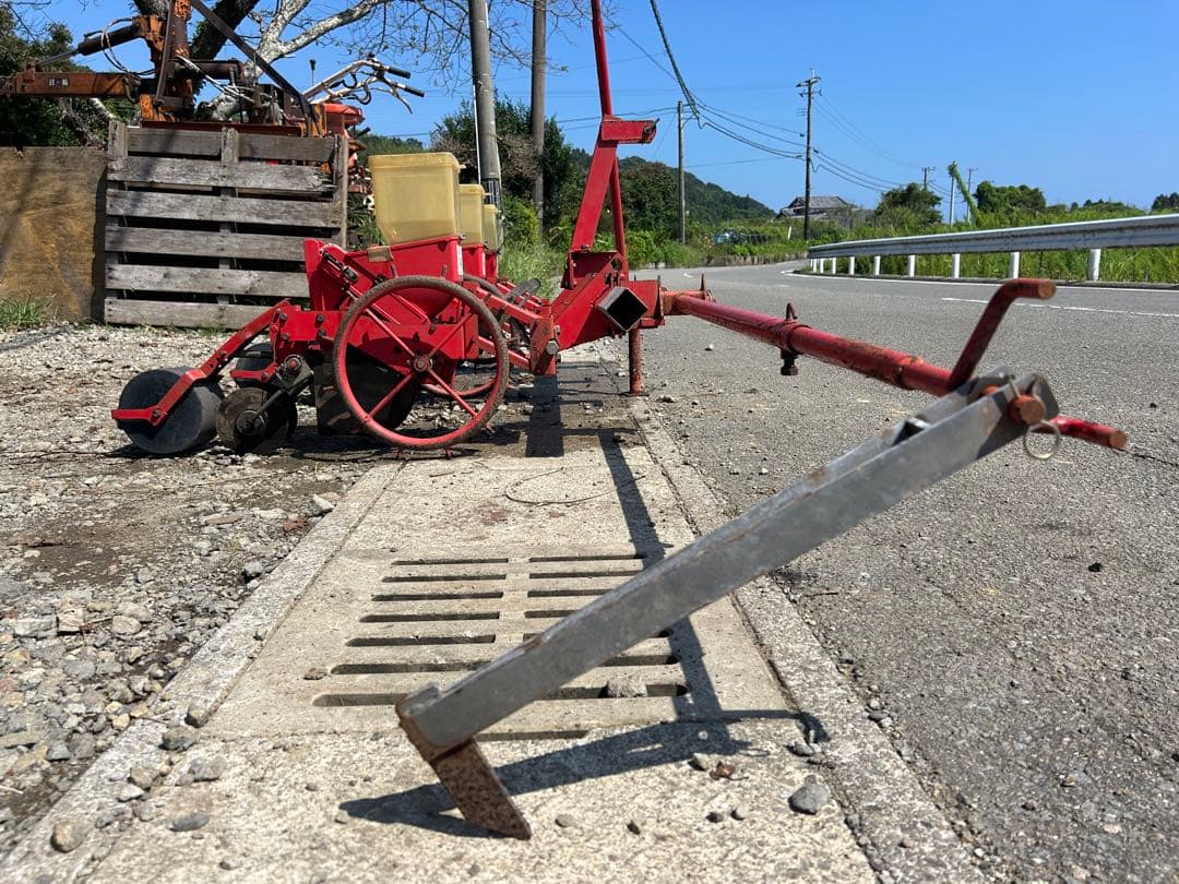 宮崎 向井工業 ごんべえ トラクター 種まき機 ベルト繰上式 3条 TS-