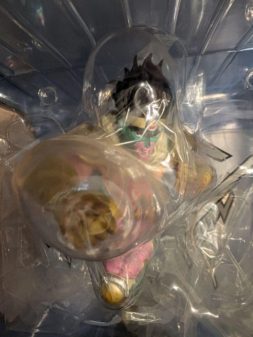 ジョジョの奇妙な冒険　ホワイトサイド　一番くじスタープラチナ 空条承太郎