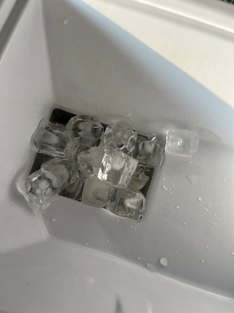 初雪　電動式アイスクラッシャー　HS-17 動作確認済み