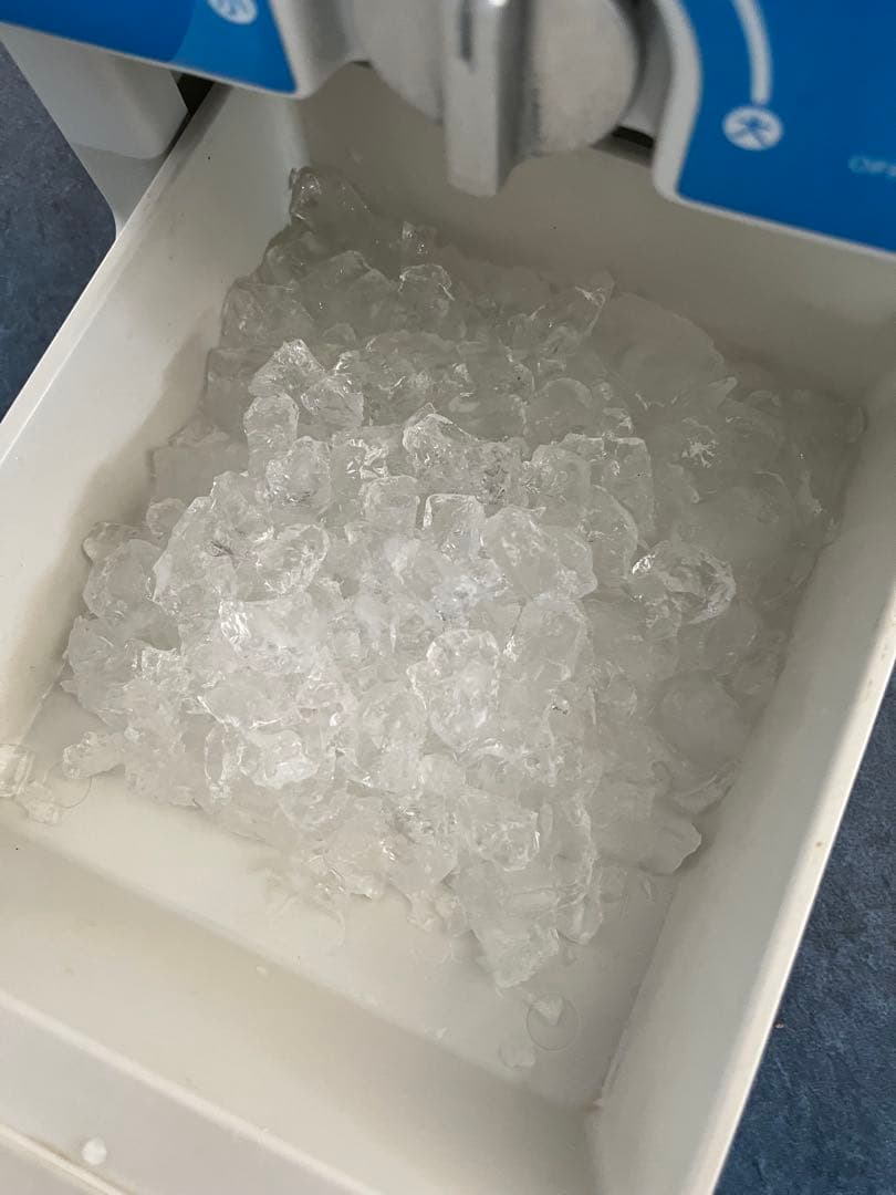 初雪　電動式アイスクラッシャー　HS-17 動作確認済み