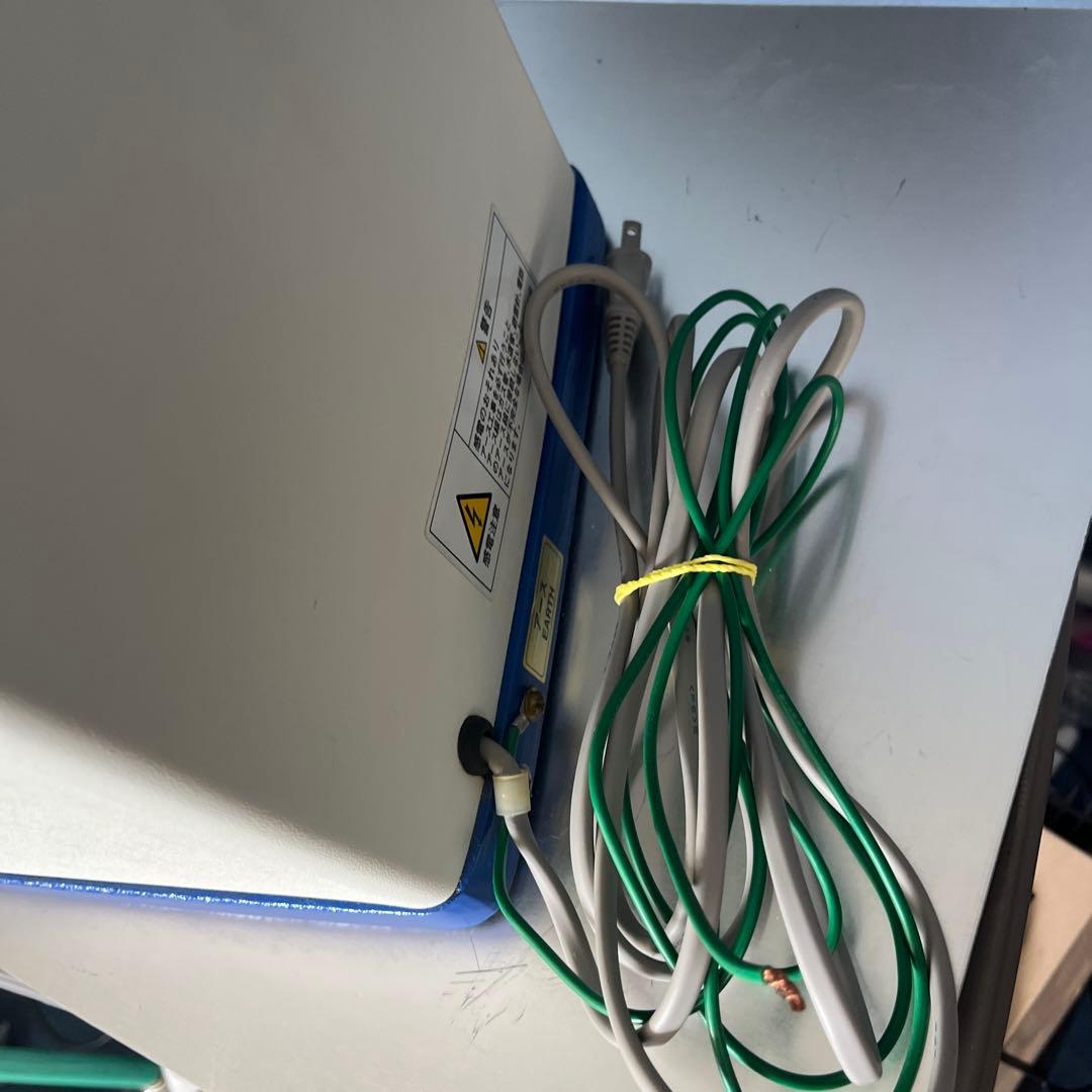 初雪　電動式アイスクラッシャー　HS-17 動作確認済み