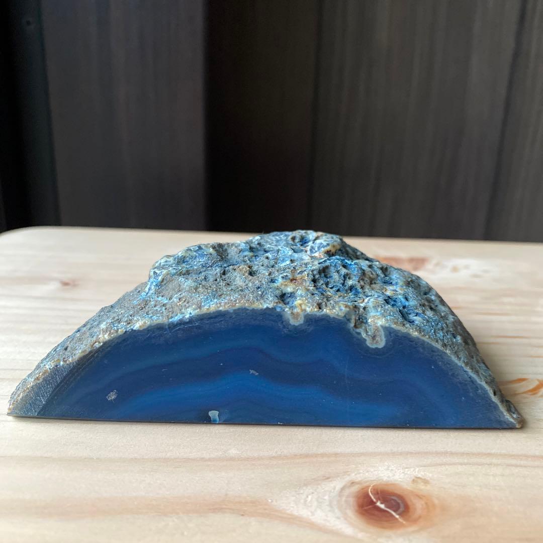 青い石のペーパーウエイト