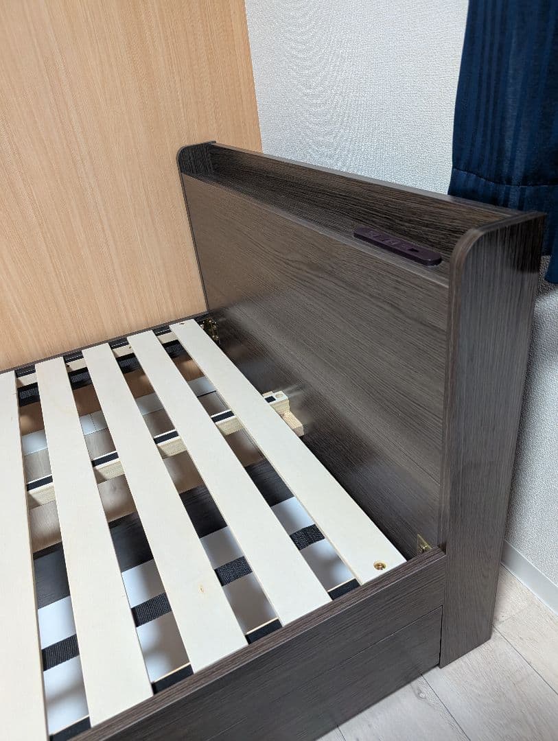 【引き渡しのみ】タンスのゲン　シングルベッドフレーム