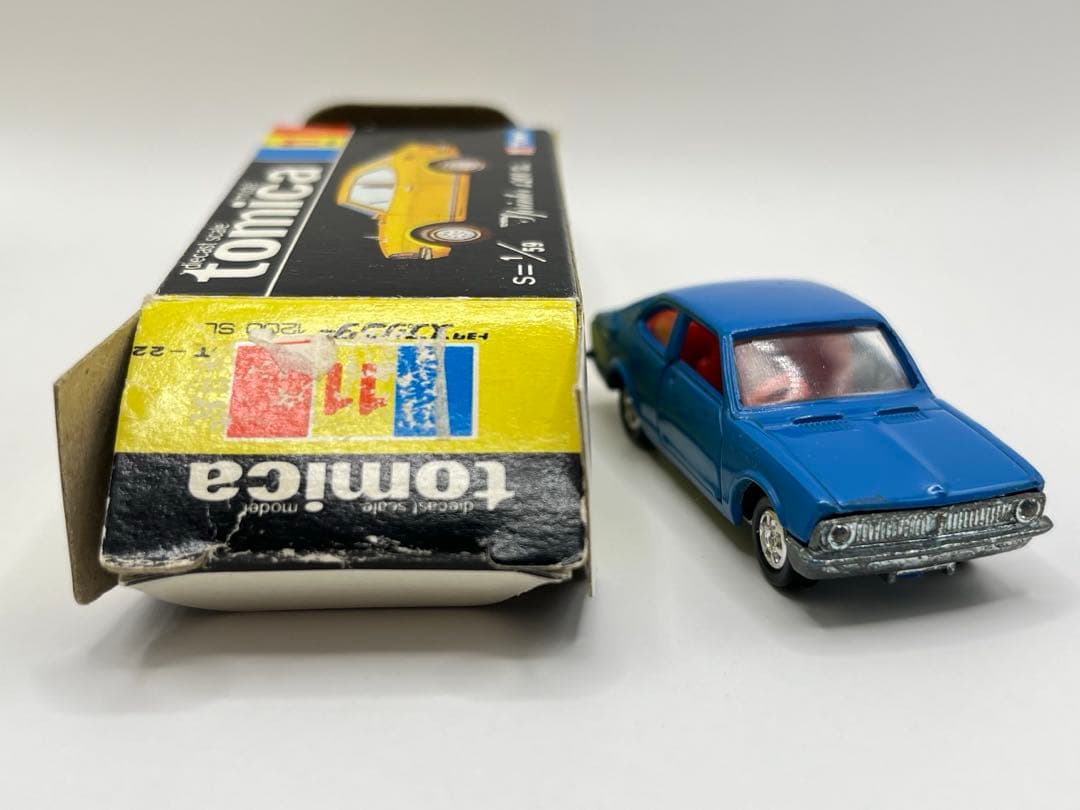 トミカ 日本製 黒箱 11 トヨタ スプリンター 1200 SL