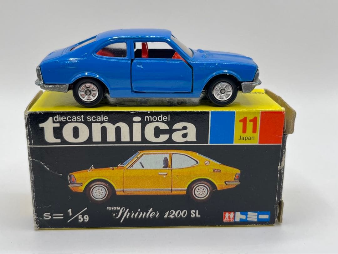 トミカ 日本製 黒箱 11 トヨタ スプリンター 1200 SL