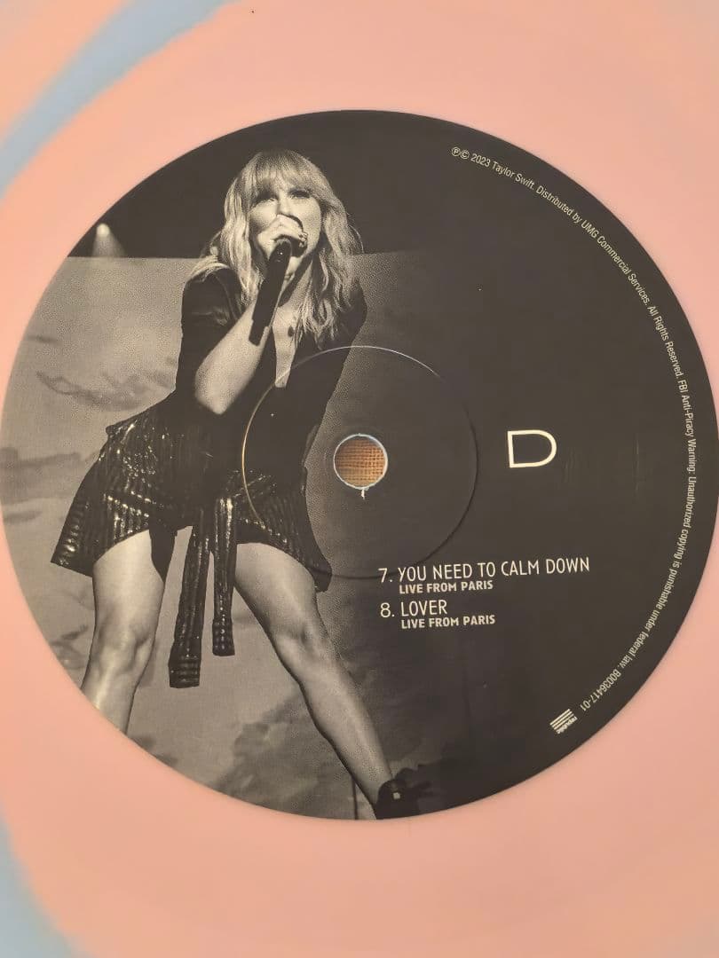 taylor swift lover live from paris レコード