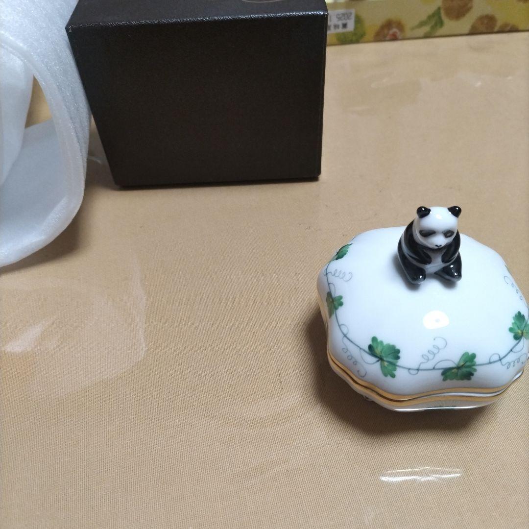 ウィーンからくさ] パンダ小筺 - メルカリ