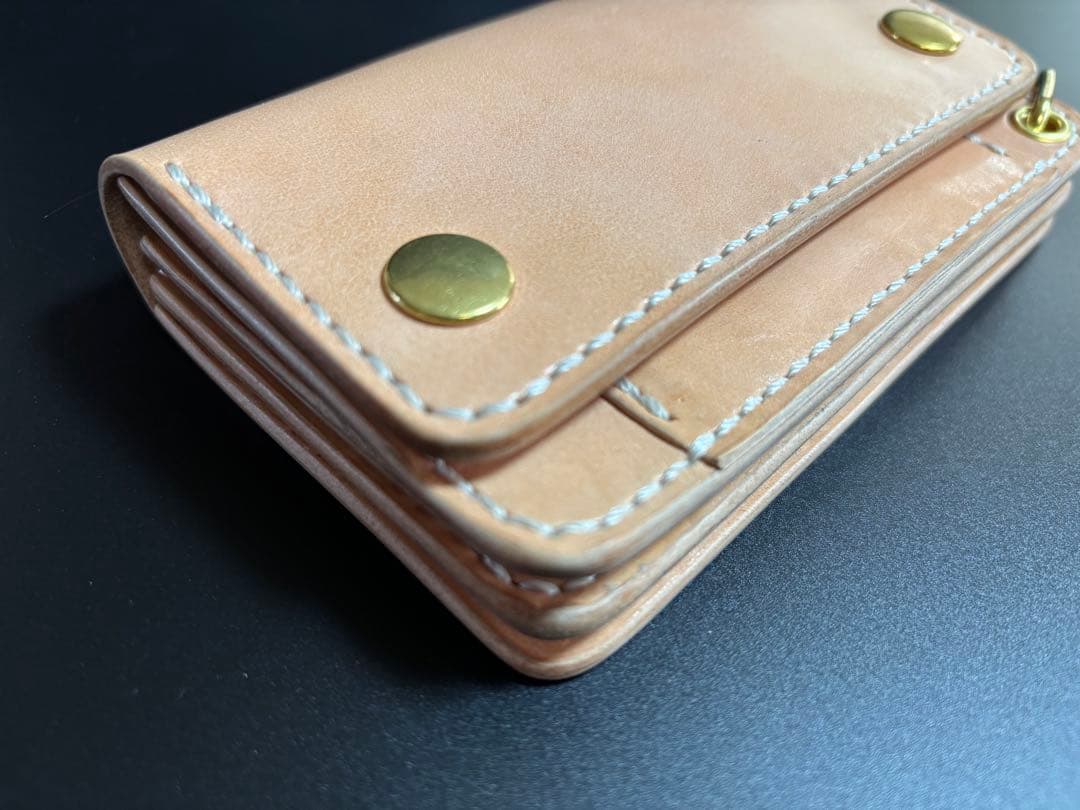 サドルレザー　トラッカーウォレット【Ａ】三層　真鍮　レザークラフト