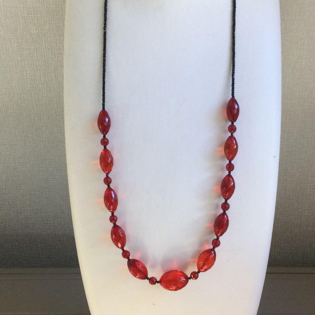 赤琥珀ネックレス(ロング)