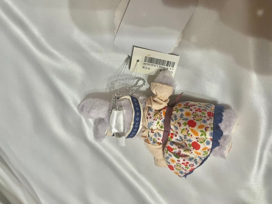 【未使用タグ付き】ダッフィー＆フレンズ 秋のぼうけん ぬいぐるみバッジ