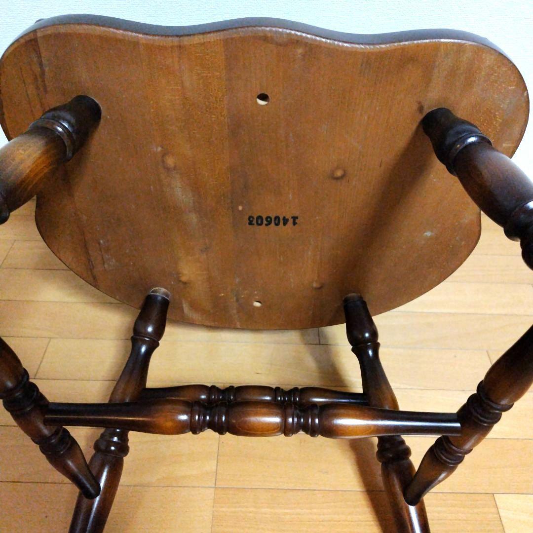 ◯飛騨産業 肘付ダイニングチェア【キツツキマーク】 - メルカリ