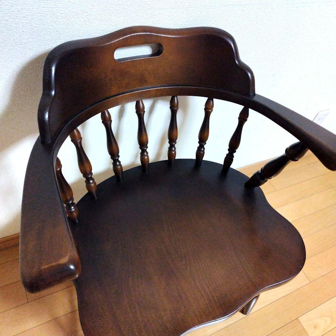 ◯飛騨産業 肘付ダイニングチェア【キツツキマーク】 - メルカリ