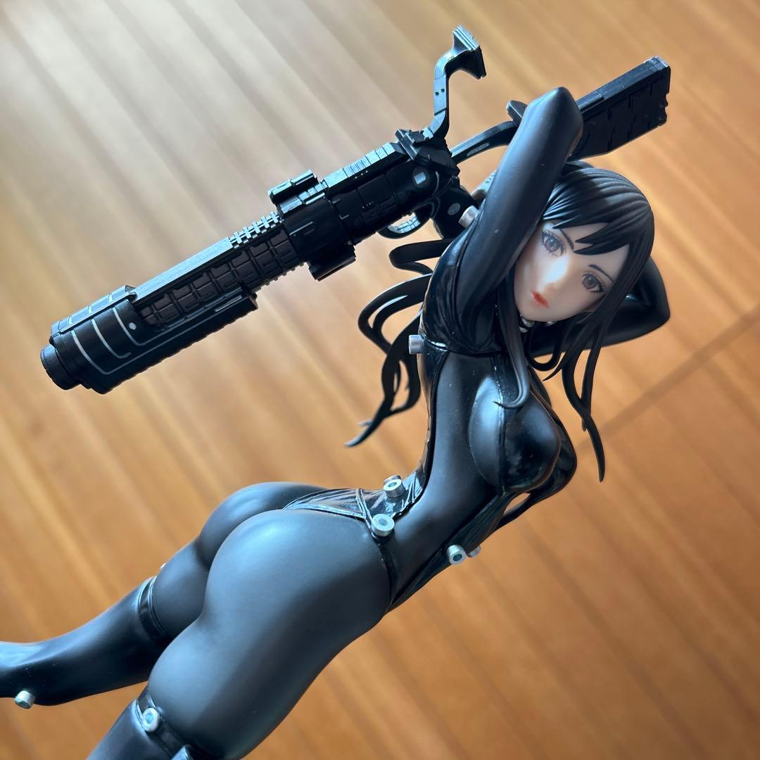 GANTZ：O」 山咲杏 & レイカ Xショットガンver. - メルカリ