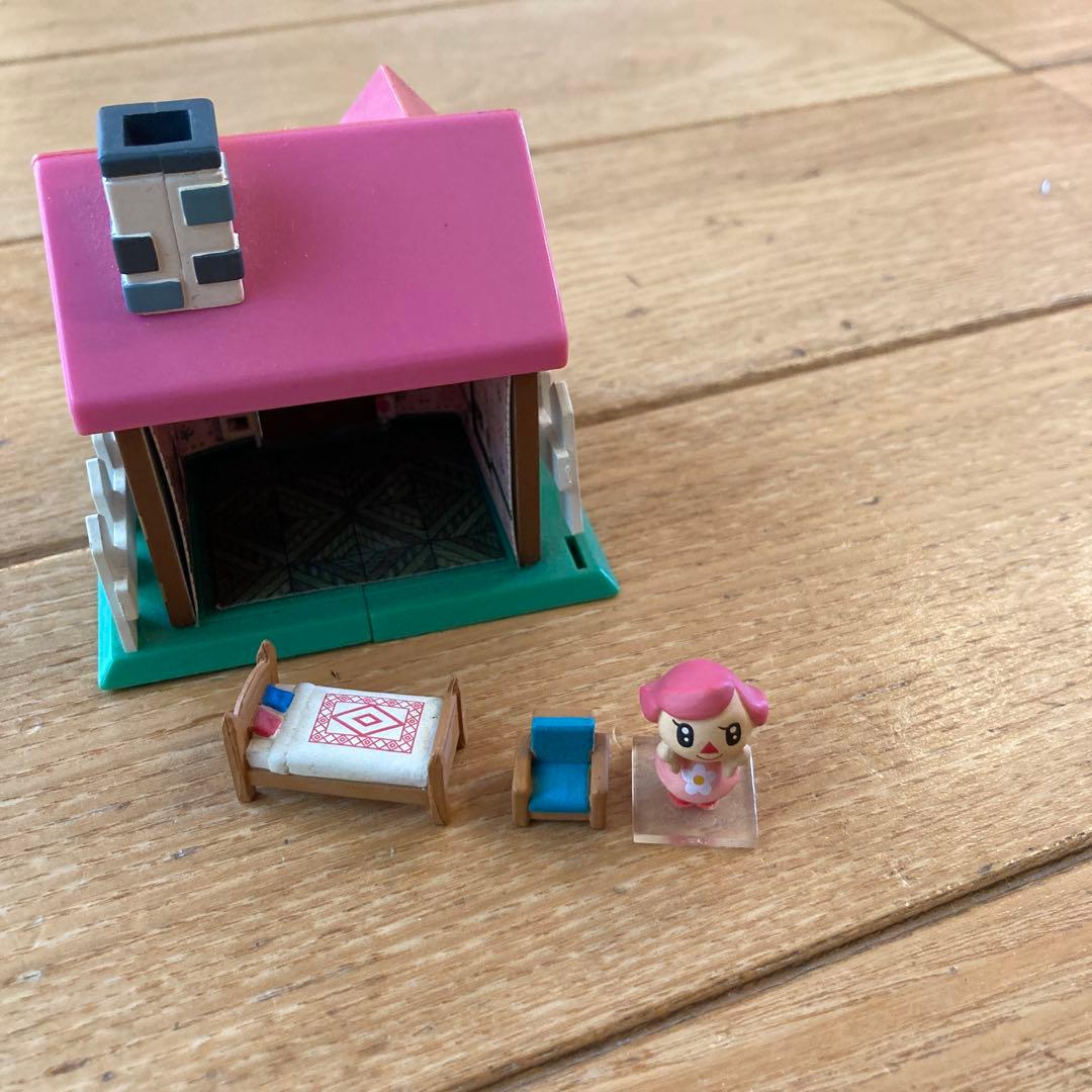 おいでよどうぶつの森 わたしのおうちコレクション ピンクの屋根の