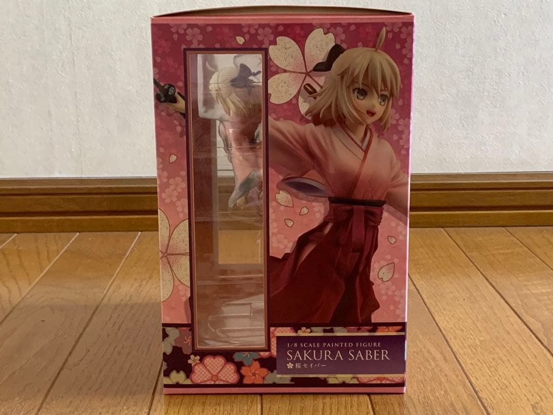 桜セイバー　フィギュア