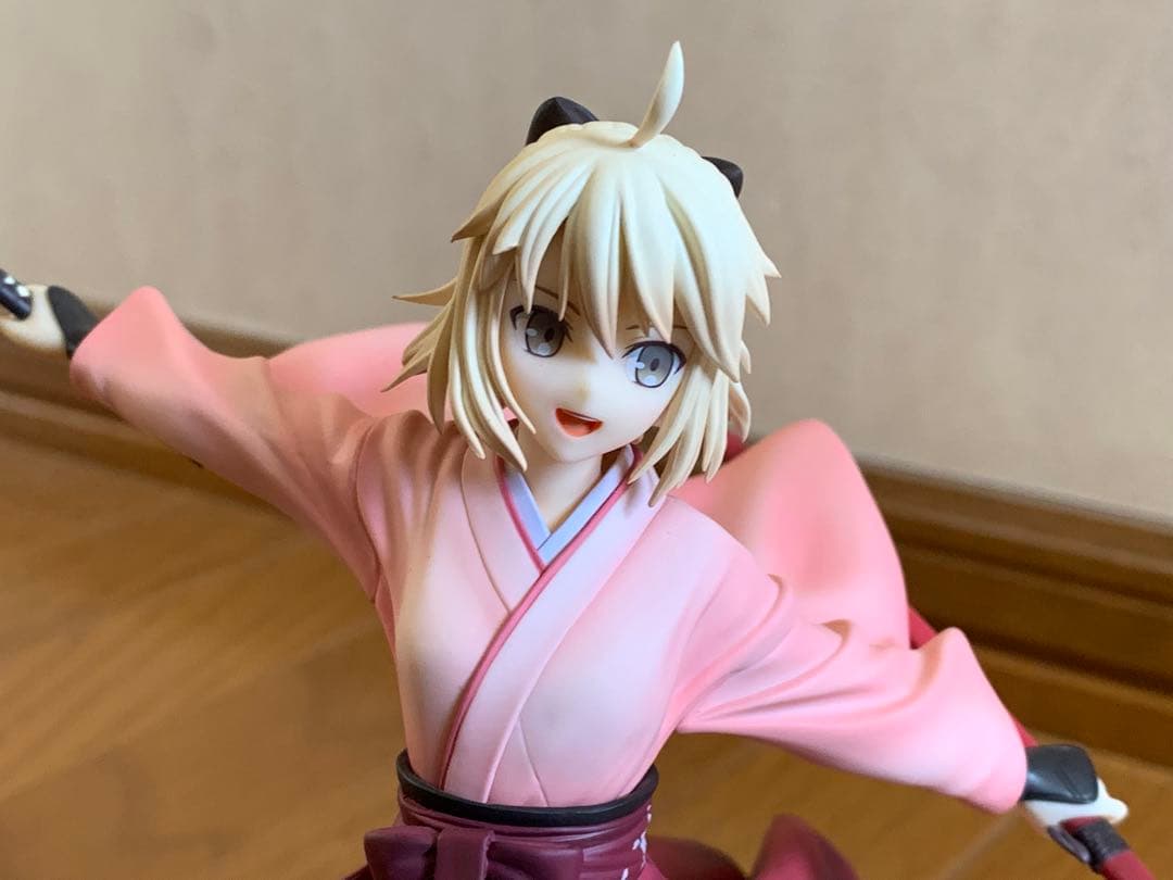 桜セイバー　フィギュア