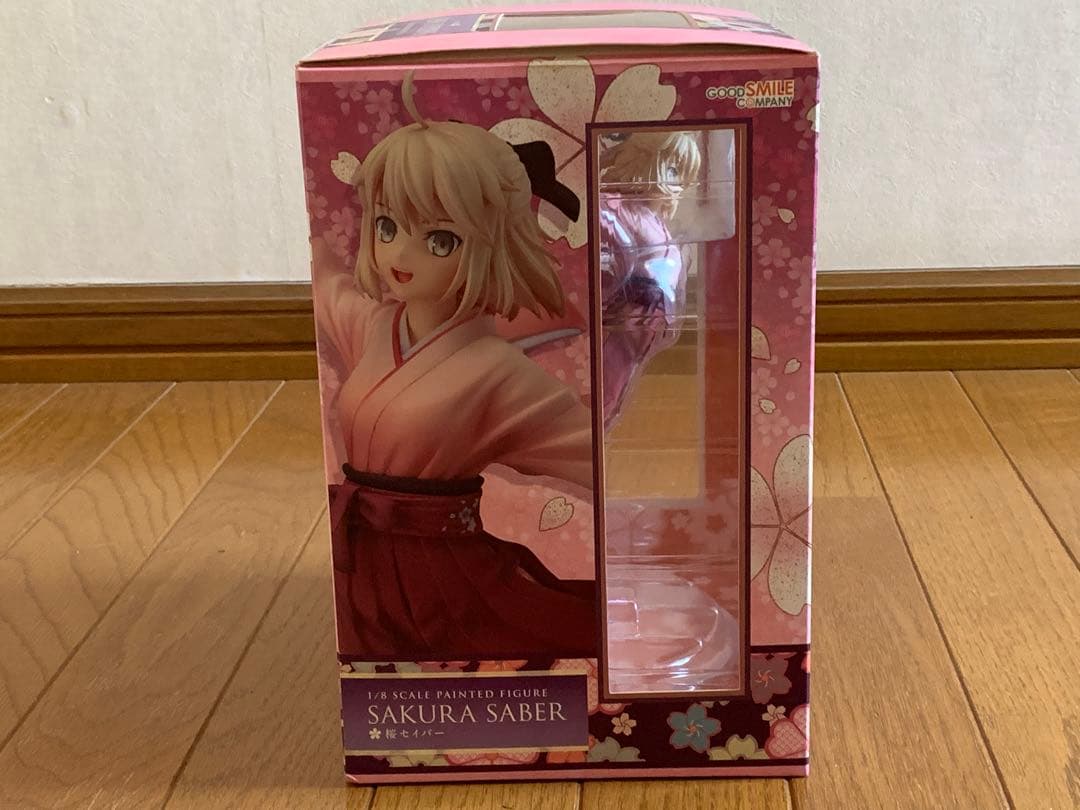 桜セイバー　フィギュア
