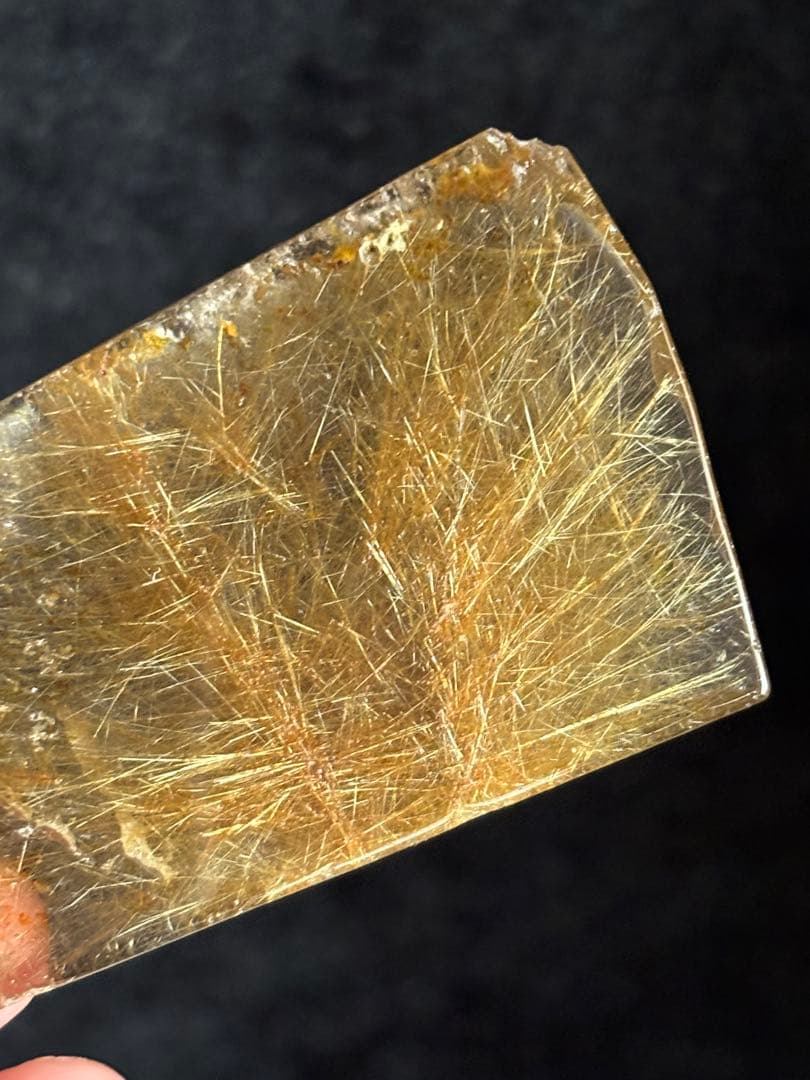 ゴールドルチルクォーツスラブ　プレート　かわいい　買い得　天然石