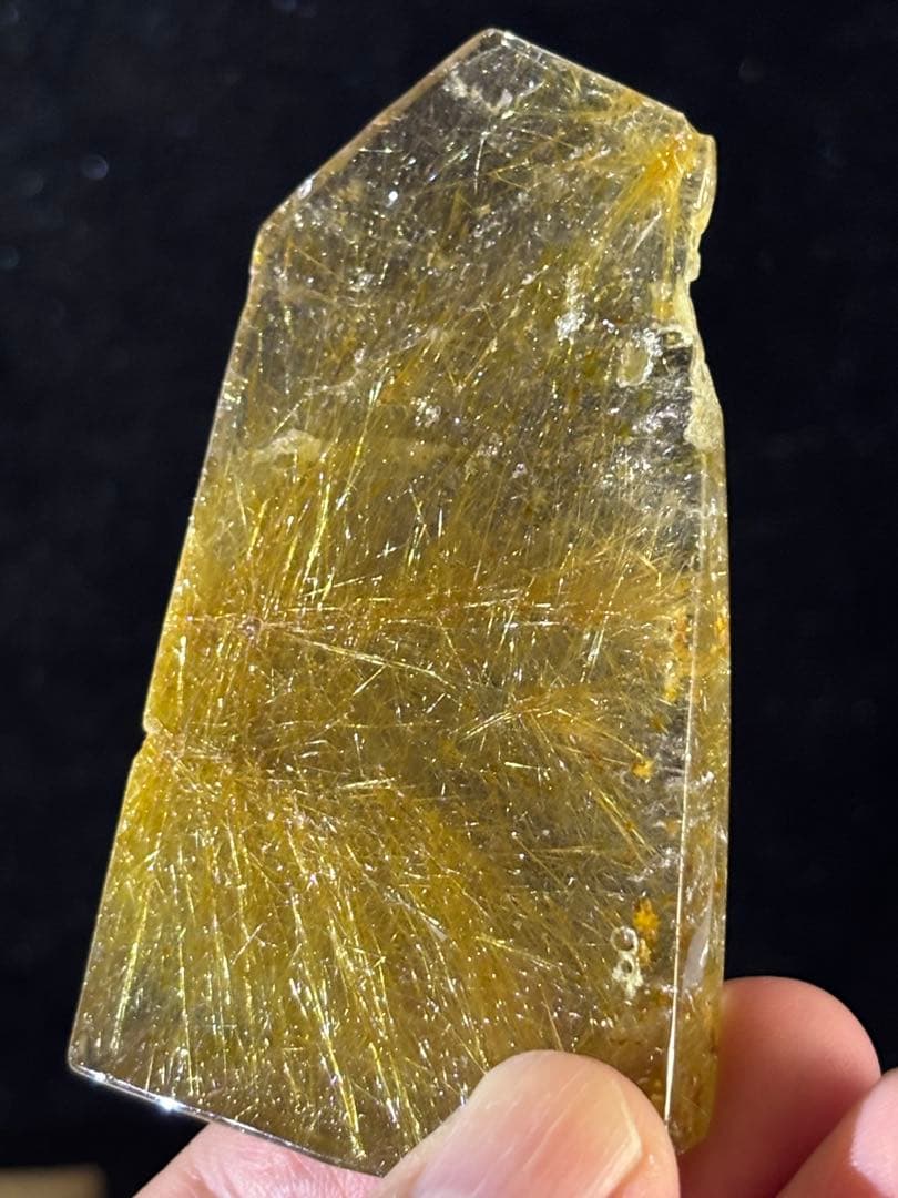 ゴールドルチルクォーツスラブ　プレート　かわいい　買い得　天然石