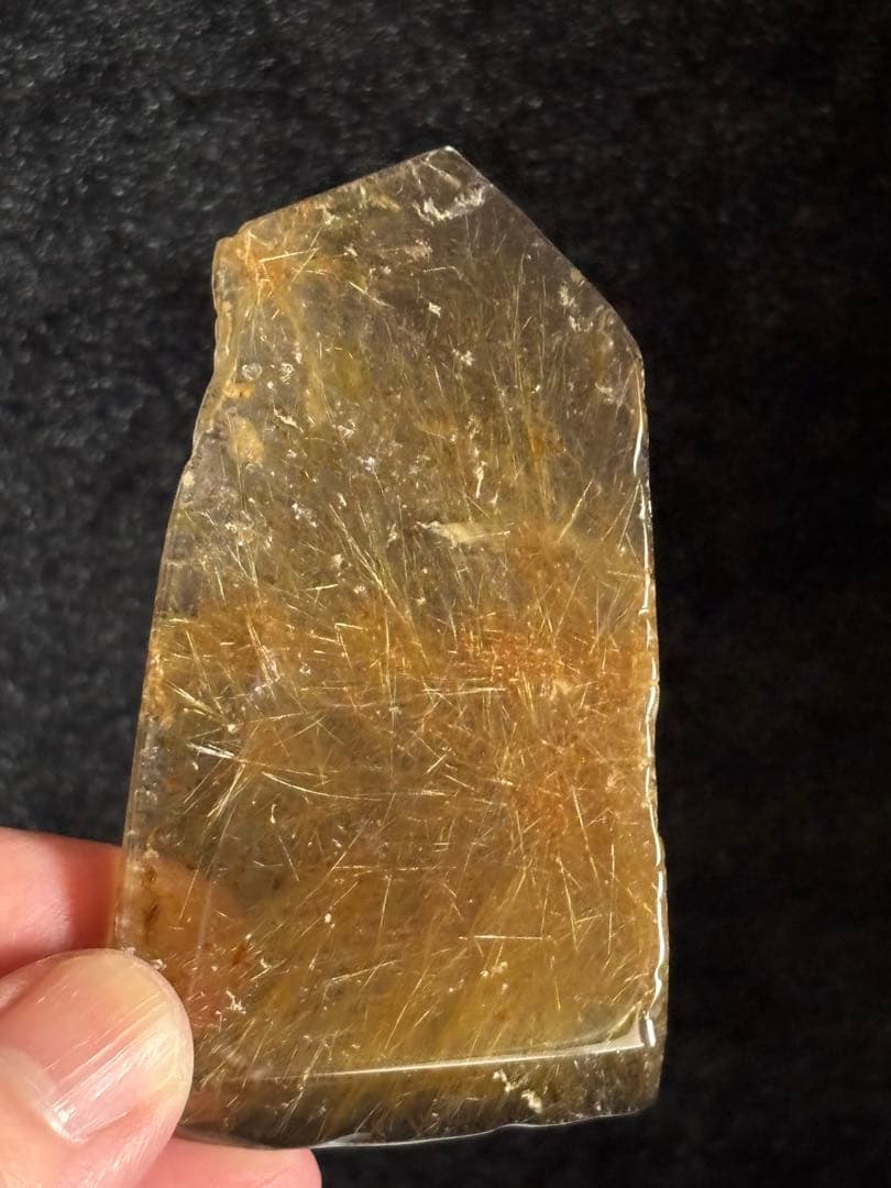 ゴールドルチルクォーツスラブ　プレート　かわいい　買い得　天然石