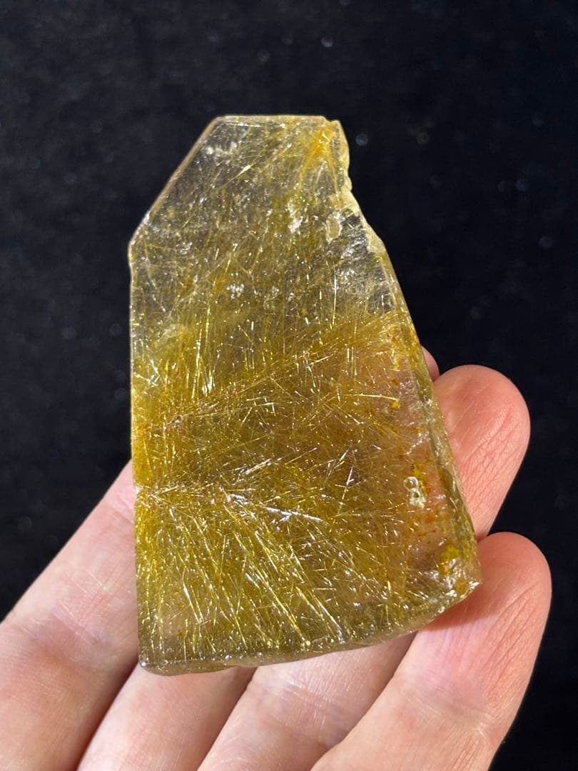 ゴールドルチルクォーツスラブ　プレート　かわいい　買い得　天然石