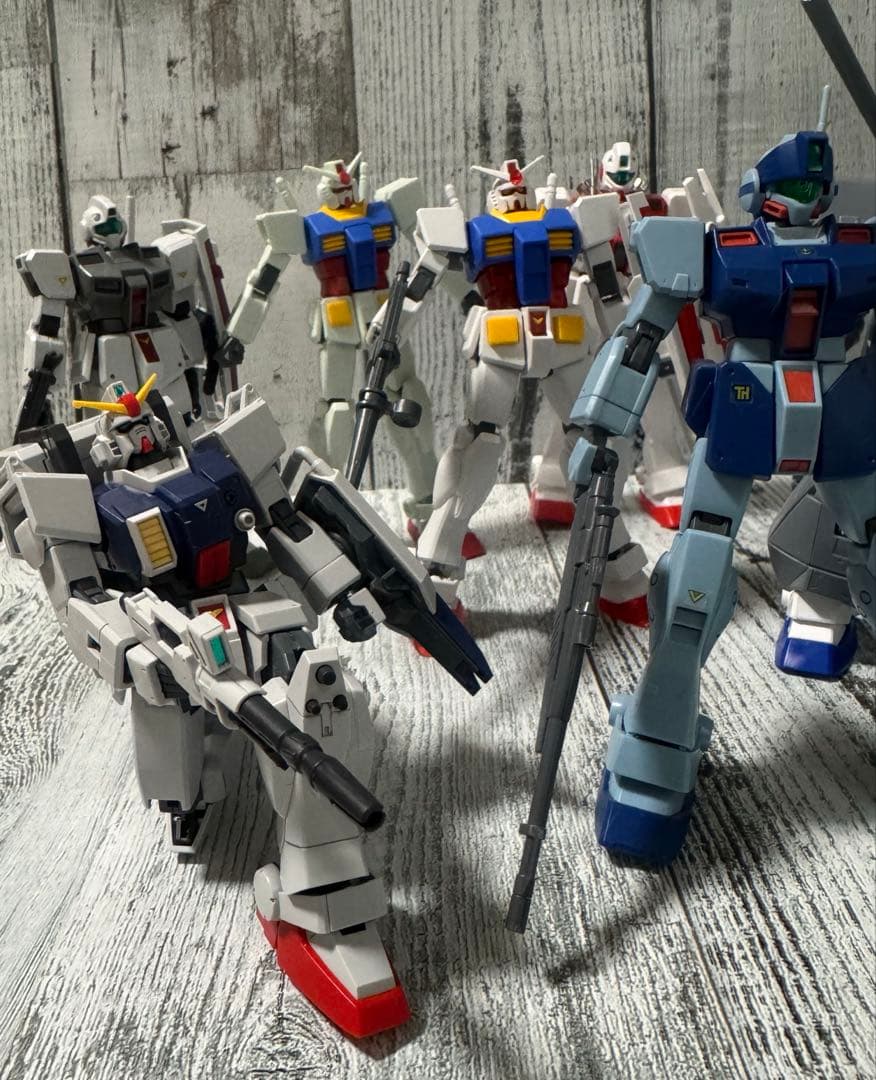 組み立て済みガンプラ まとめ売り - メルカリ