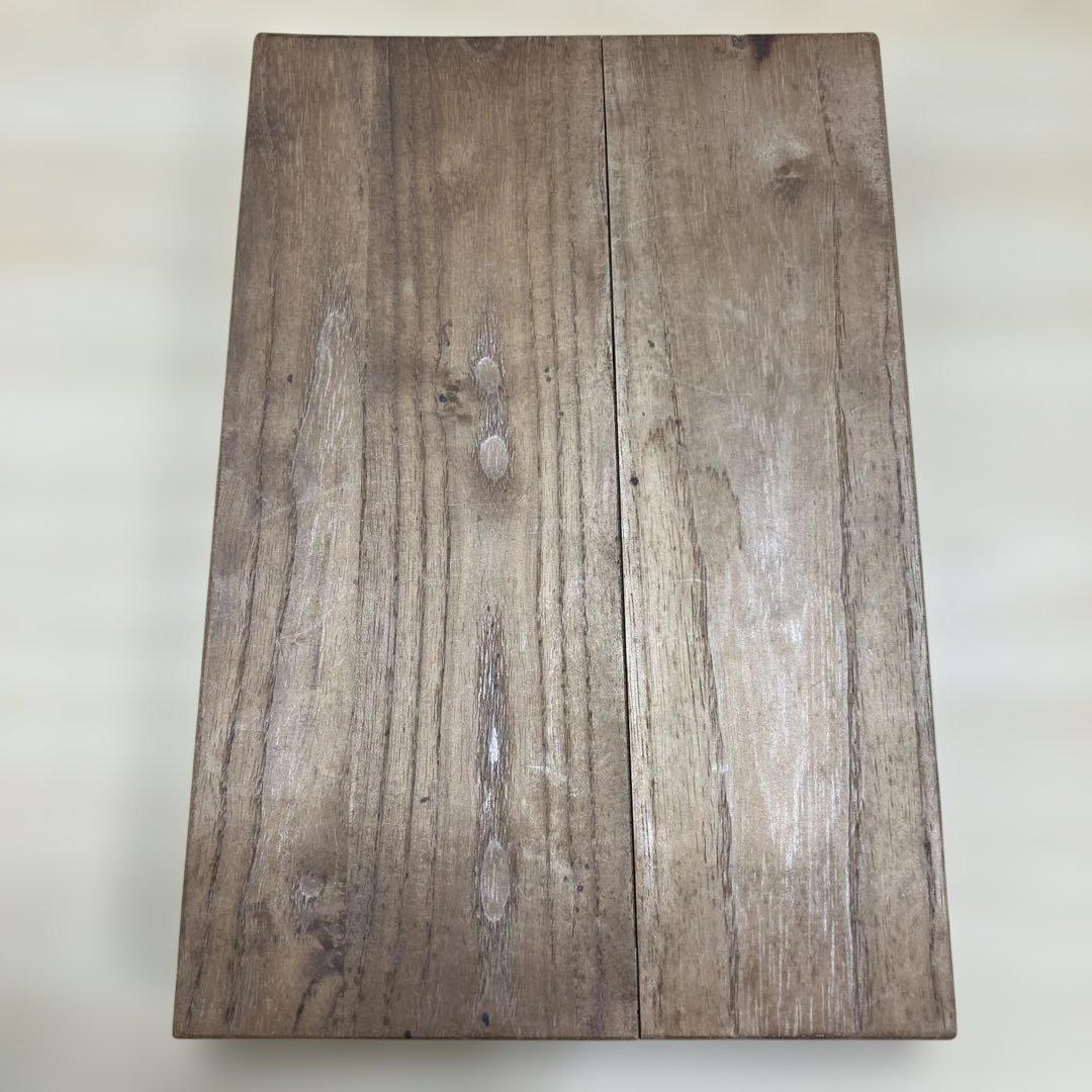 伝統的な金属製置物 木箱入り ※本物か不明