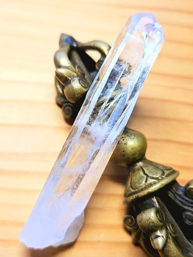 超高波動‼️ネパール マカルー産 水晶