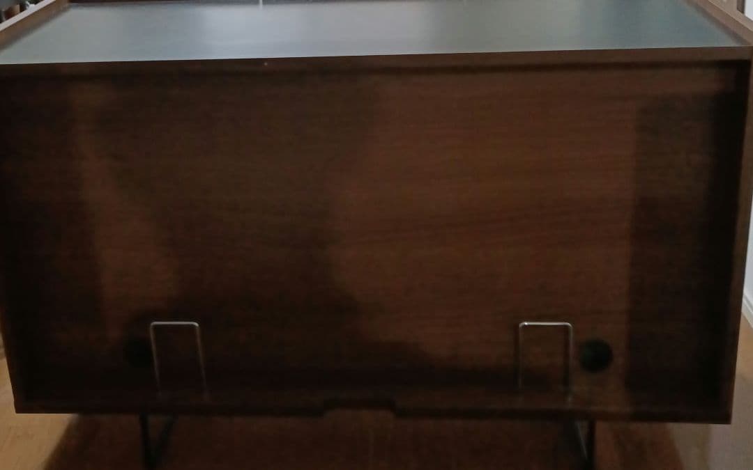 LOWYA　扉付きシェルフ