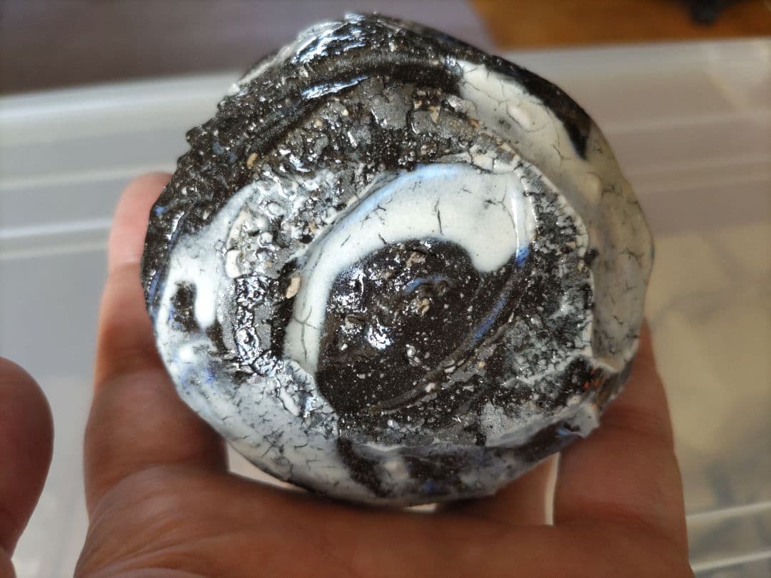 塚本治彦 粉ひき　とっくり　共箱　布　粉引　徳利