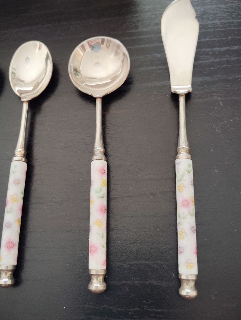 花柄持ち手のスプーンセット 7点　銀製品　箱付き　Martian マーシャン