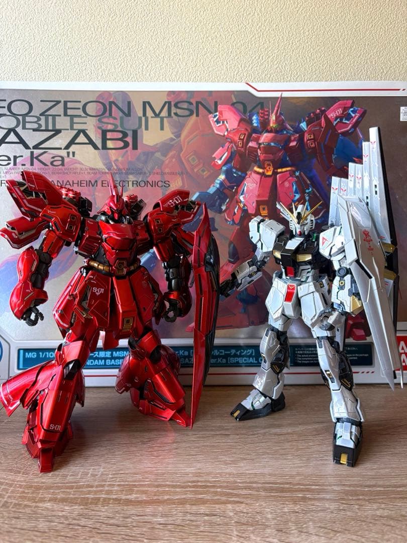 MG 1/100 ver.ka νガンダム サザビー 超メルカリ市中限定出