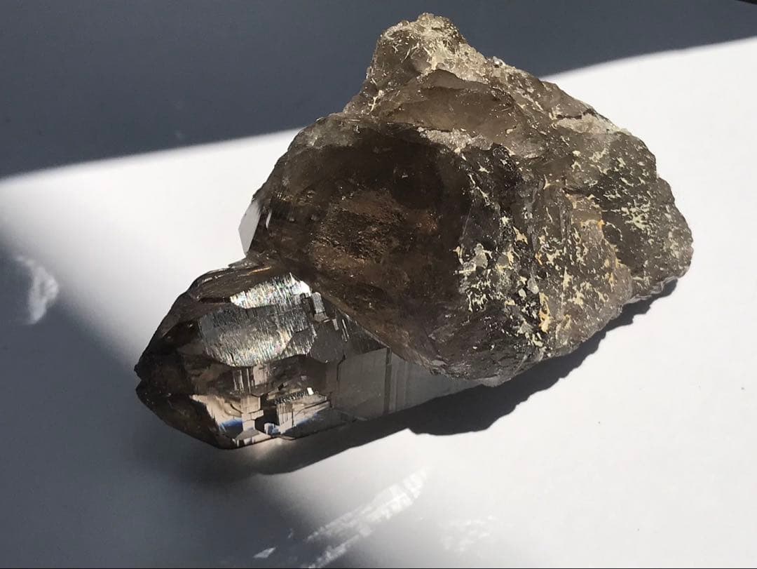 ガウリシャンカール　スモーキークォーツ クラスター