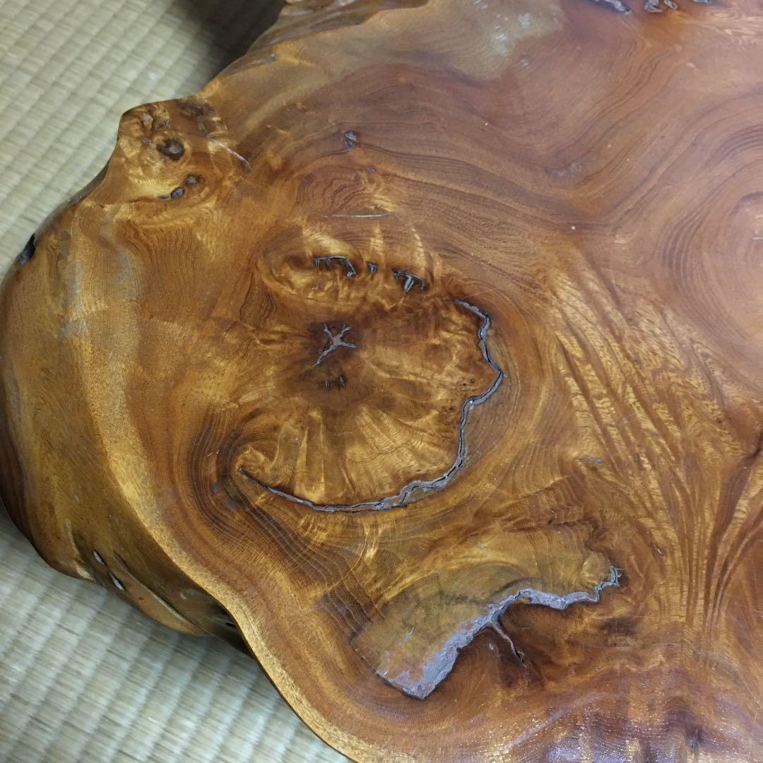 座卓　一枚板　重厚感あり