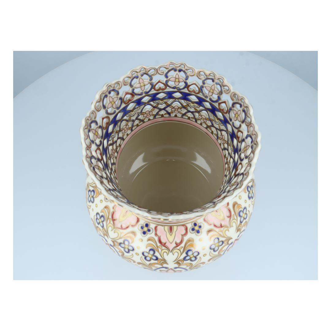 美品】Zsolnay ジョルナイ 花瓶 金彩装飾 ハンガリー製 アンティーク調