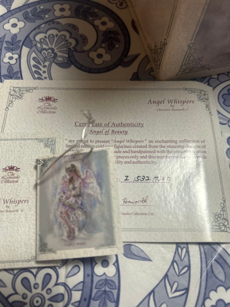 天使の像 エンジェルウィスパー クリスティンハワース - メルカリ