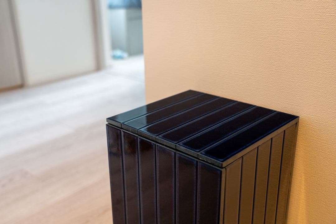 サイドテーブル・ナイトテーブル・ローテーブル Tile Stool Luxe Edition