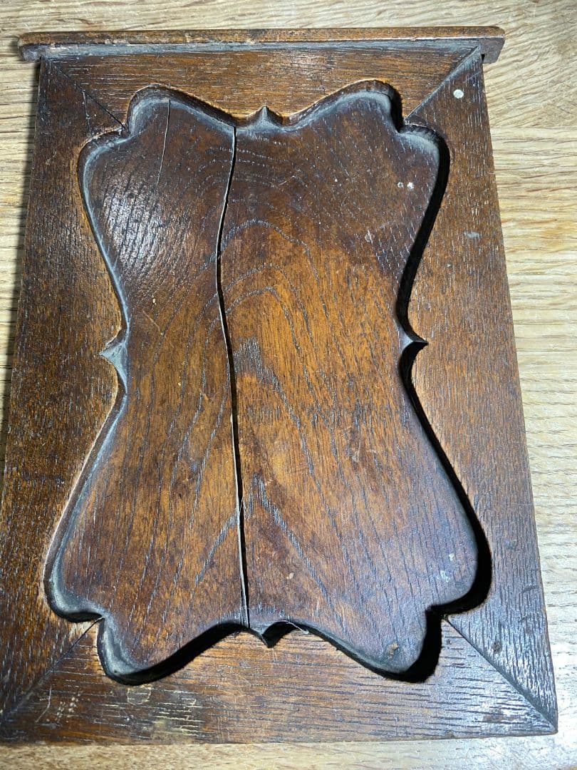 アンティーク♪時計屋さんのパーツ入れ