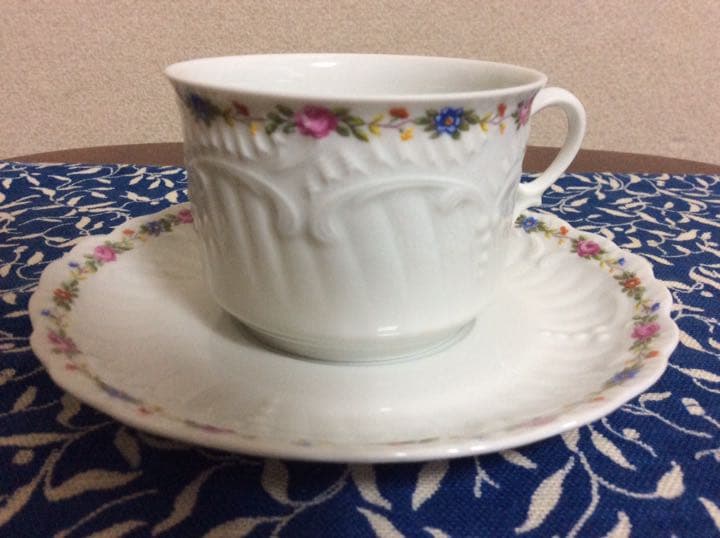 フランス・リモージュのティーセット