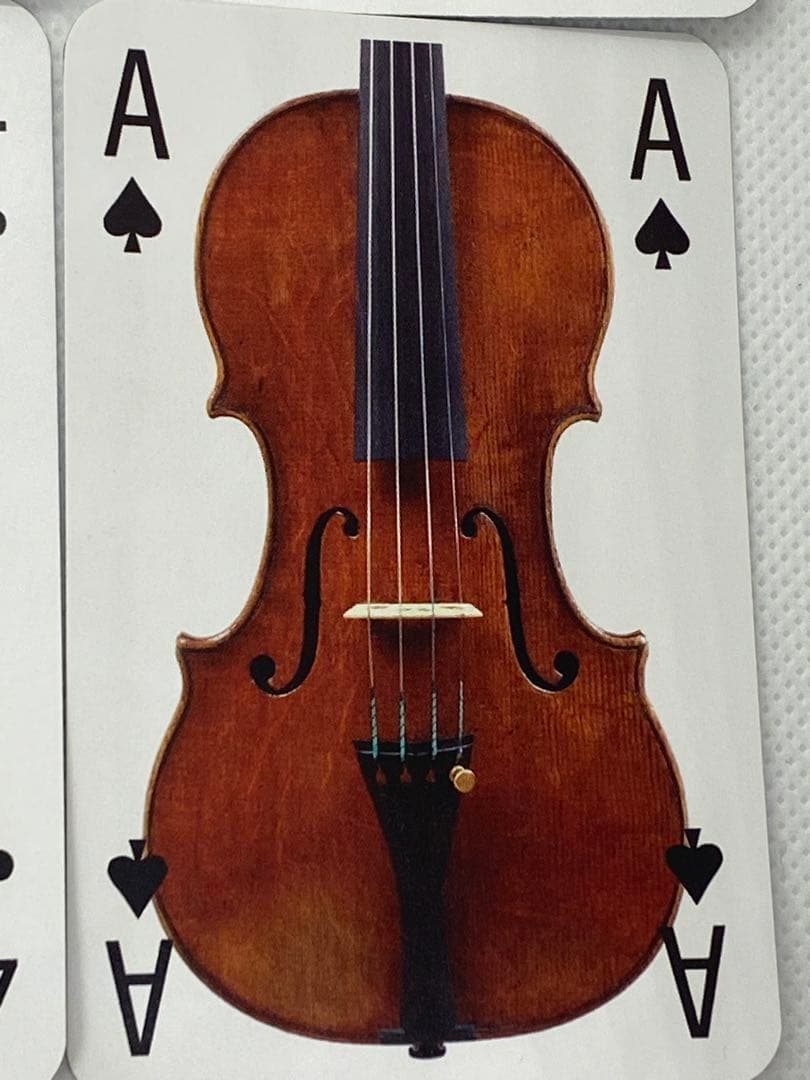 激レア　貴重　モンドムジカ　記念品　トランプ　非売品　バイオリン名作　匿名配送