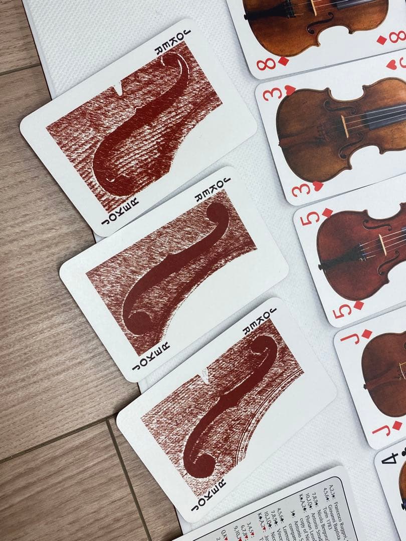 激レア　貴重　モンドムジカ　記念品　トランプ　非売品　バイオリン名作　匿名配送