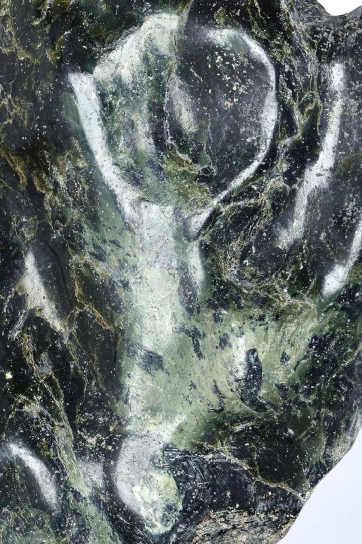 ネフライト 蛇紋石 蛇紋岩 立石 鑑賞石 台座付 5.7kg 水石 景石 原石