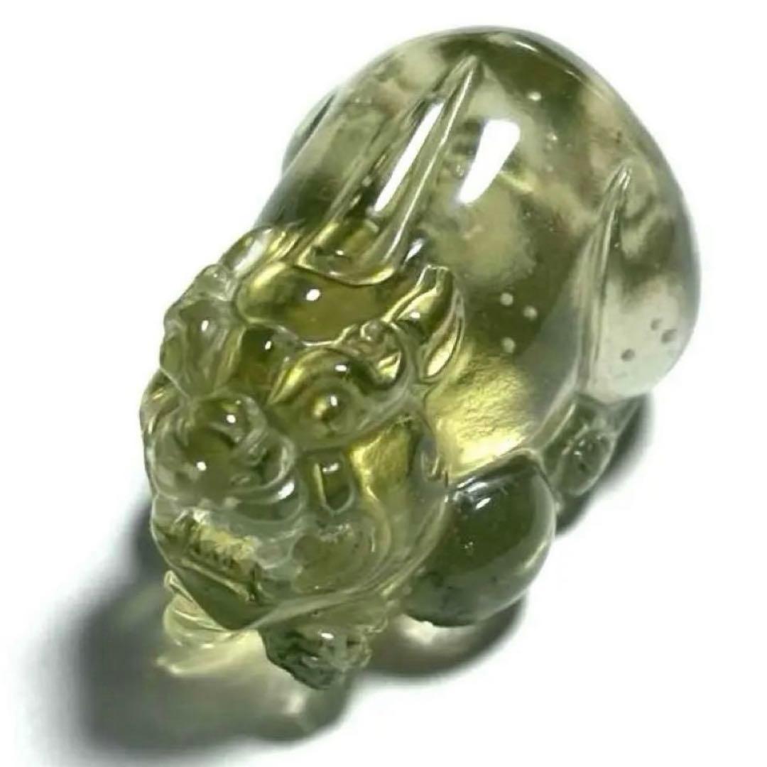 最強金運】 極上コレクション リビアングラス隕石 貔貅の置き物 - メルカリ