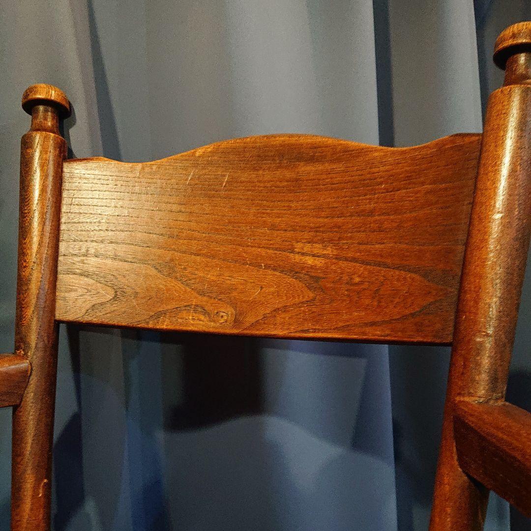 木製アームチェア1脚