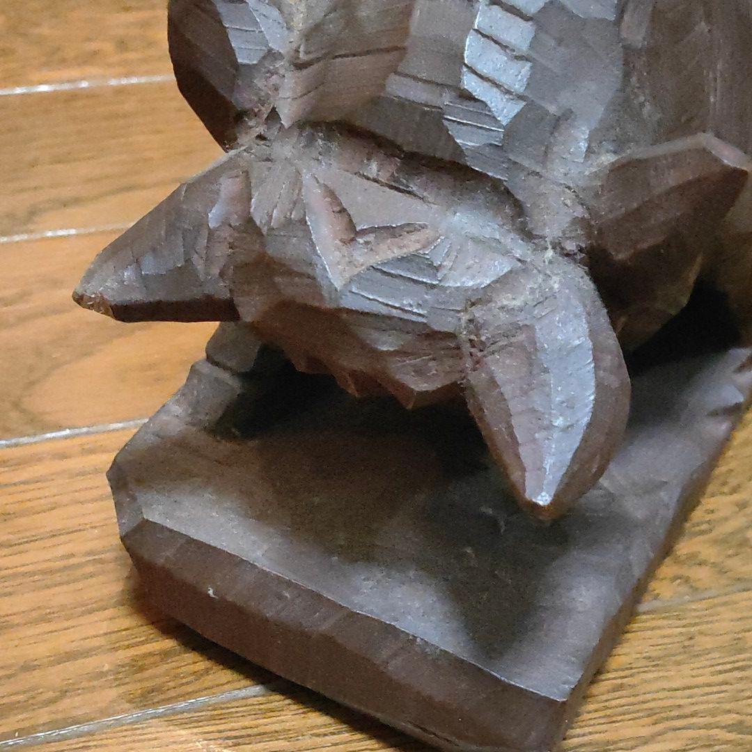 西田秀　力闘　牛　木彫