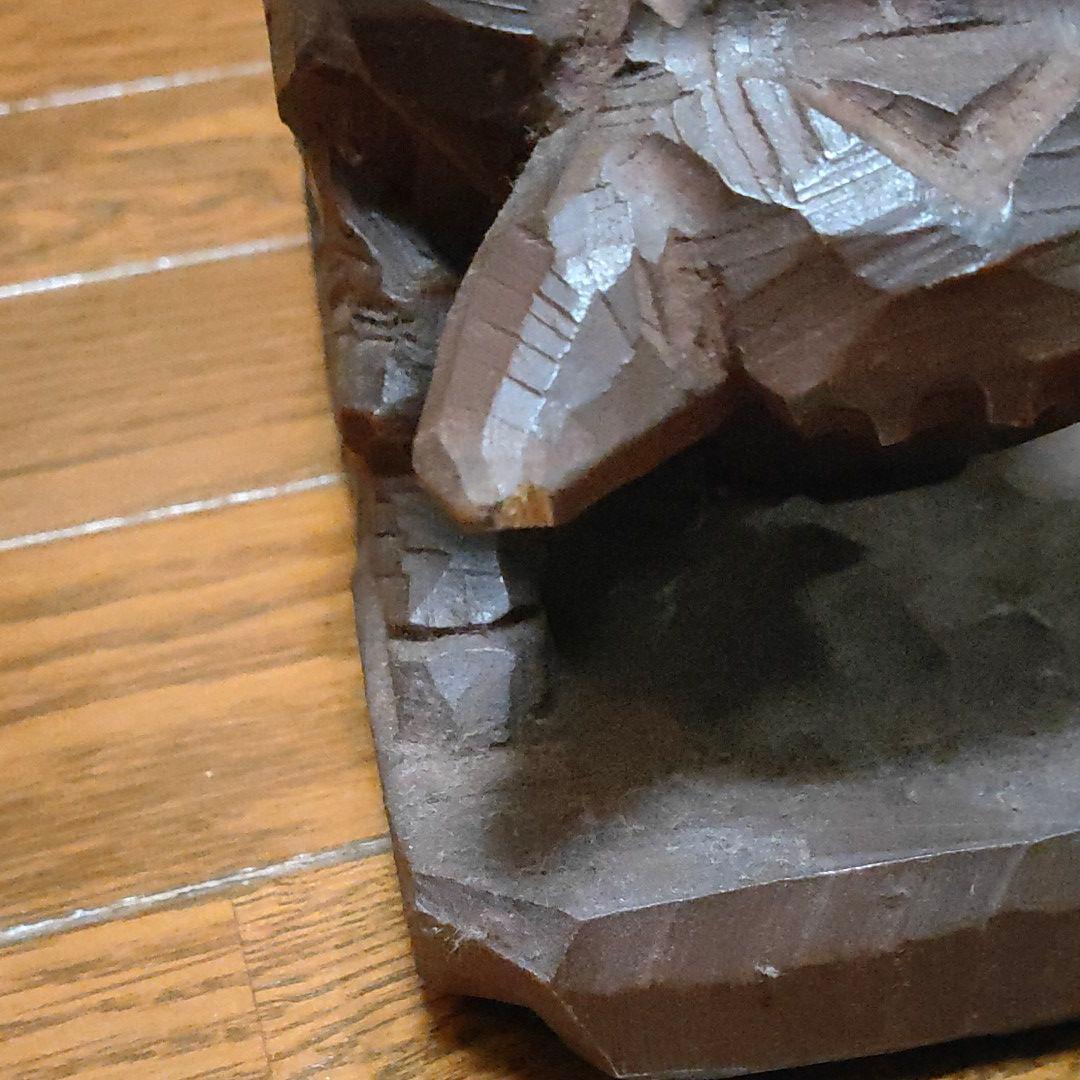 西田秀　力闘　牛　木彫